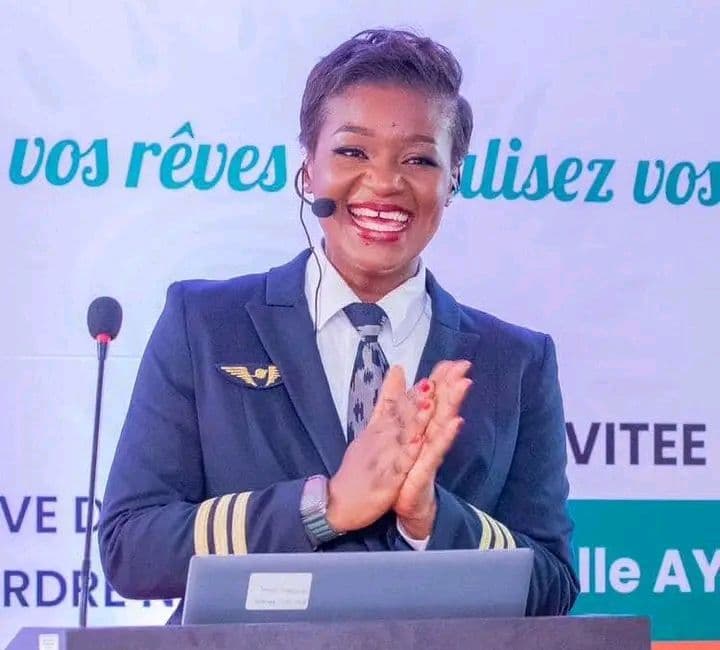 Côte d'Ivoire : Aya Gertrude Konan, d'hôtesse de l'air à pilote d'avion