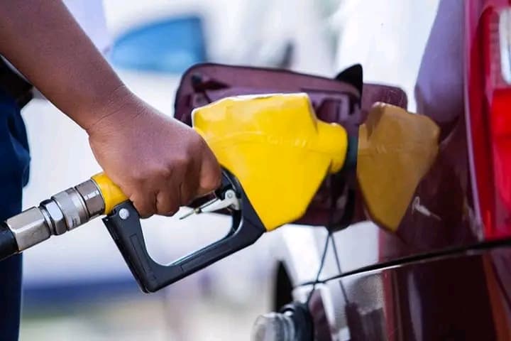 Côte d’Ivoire : Le prix de l’essence baisse de 20 F et celui du gasoil de 15 fcfa