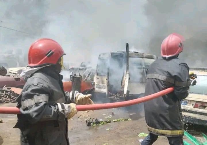 Côte d'Ivoire : Guiglo, un taxi brûlé lors d'un transvasement de gaz butane