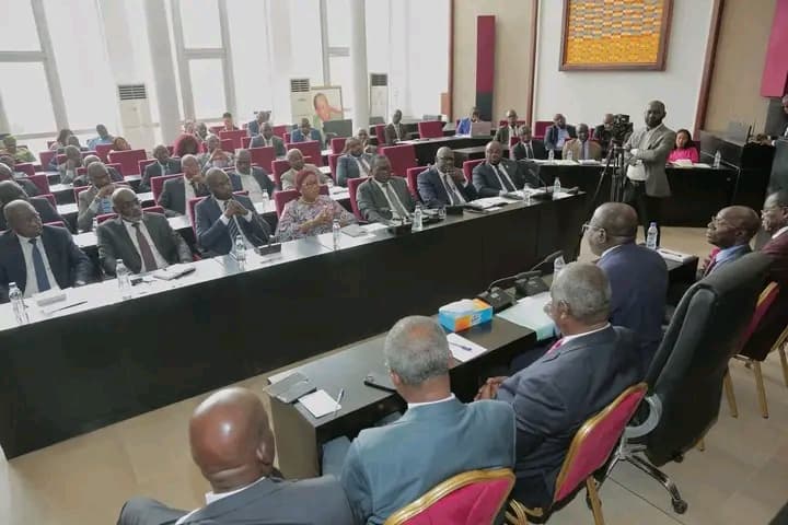 Côte d'Ivoire : Après les démolitions, Bacongo s'attaque aux mendiants, pousseurs de Wotro et vendeurs ambulants à Abidjan