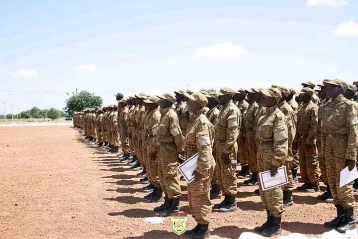 Burkina Faso : Sortie de la 5e vague des VDP, plus de 800 VDP prêts à relever les défis sécuritaires