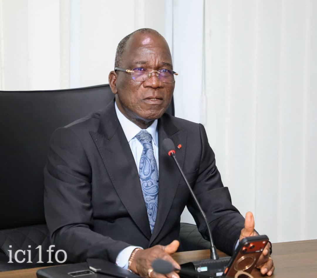 Côte d'Ivoire : Tensions dans le Gbêkê, le ministre Assahoré recadre les chefs de Diabo et Languibonou et réaffirme l'autorité de Nanan N’Goran Koffi II