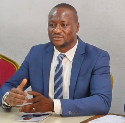 Côte d'Ivoire : UNJCI,  « Personne ne doit vouloir être président à tout prix », Franck Ettien passe le flambeau à Stéphane Bahi