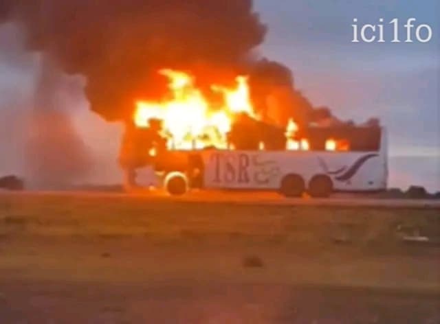 Burkina Faso : Un car effectuant le trajet Ouaga-Bobo entièrement ravagé par un incendie