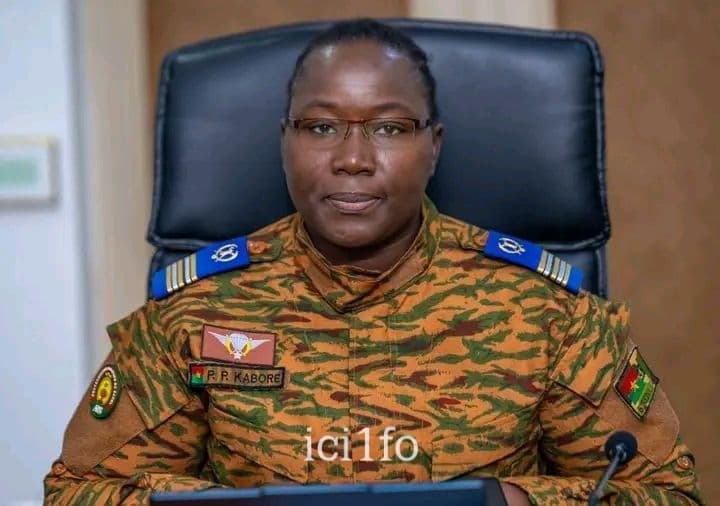 Burkina Faso : Le Président Ibrahim Traoré met fin aux cagnottes sauvages sans autorisation des influenceurs