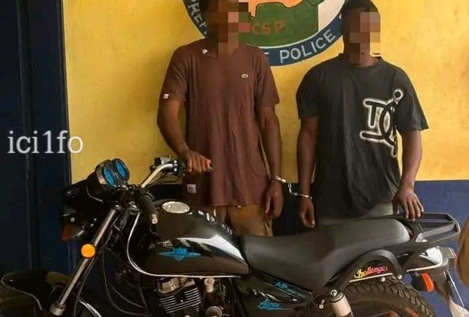 Côte d'Ivoire : Issia, interpellés avec la moto d’un homme de Dieu, deux voleurs mis aux arrêts pour un simple contrôle