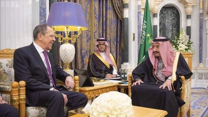 Émirats Arabes Unis : Pour Sergueï Lavrov "La volonté d'un monde unipolaire voulu par Washington et l'Europe est terminée"