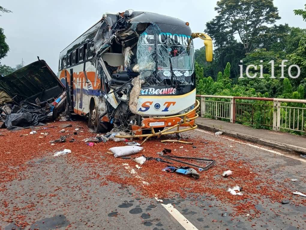 Côte d'Ivoire : 9 morts dans une collision entre un car de la compagnie ST et un minicar sur l'axe Danané - Man