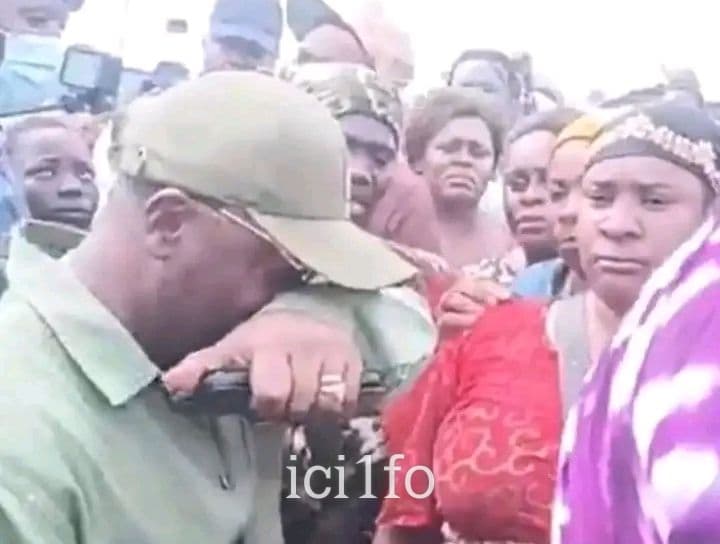 Côte d'Ivoire : Port-Bouët, le maire Emmou Sylvestre craque et pleure sur les ruines de son peuple