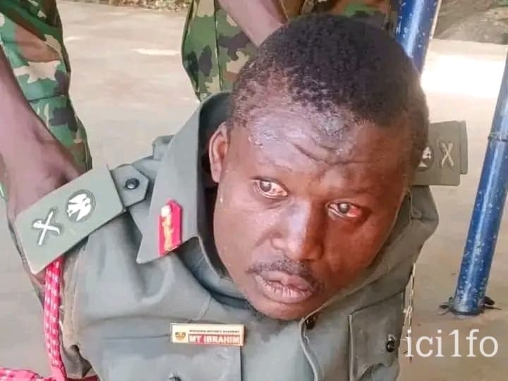 Nigéria : Kaduna, un faux général-major mis aux arrêts par l’armée